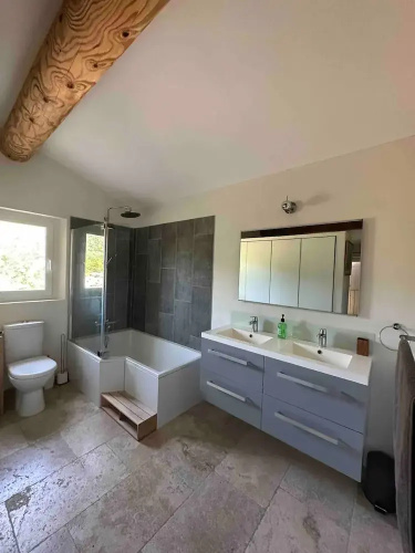 Charming Villa With AC in Alpilles