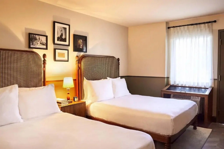 Days Inn by Wyndham Lenox MA