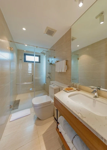 2 Bedrooms Family Suite with balcony and with city view