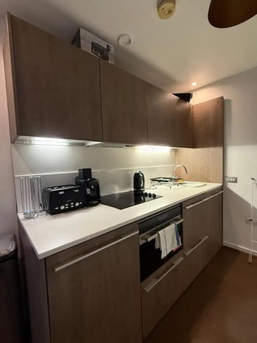 Spacious 3-br Apt in Central, Birmingham