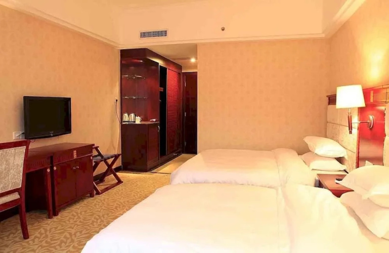 Danxia Hot Spring Holiday Resort Shaoguan