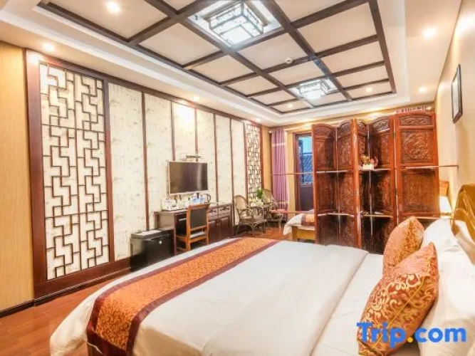 Deluxe Family Suite