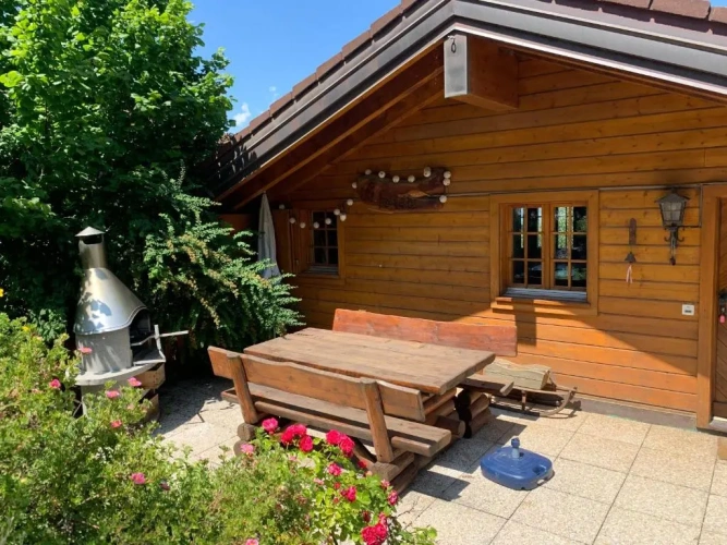 3 Bedrooms Chalet