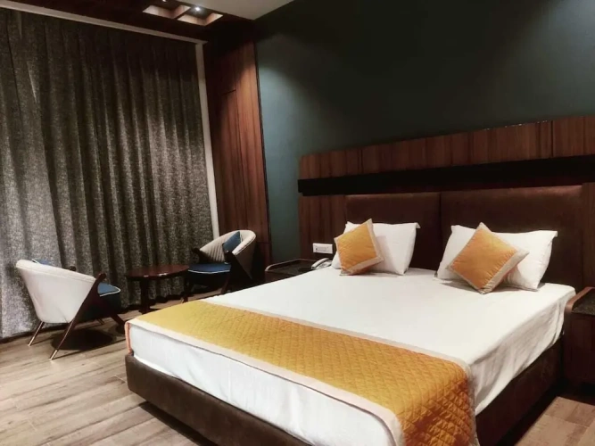 Deluxe Double room with view