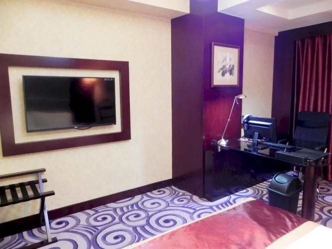 Zhangqiu Haitai Hotel