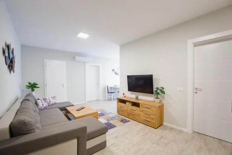 2 Bedrooms Double Apartment