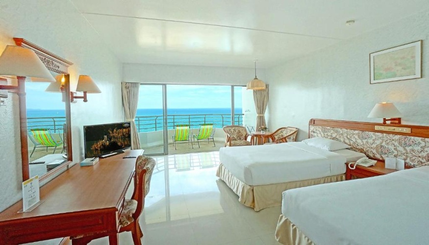 Deluxe Twin room with sea view