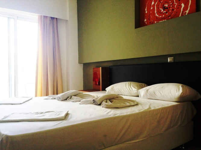 Delfinia Resort