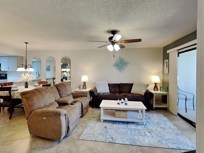 Standard room with balcony and with garden view