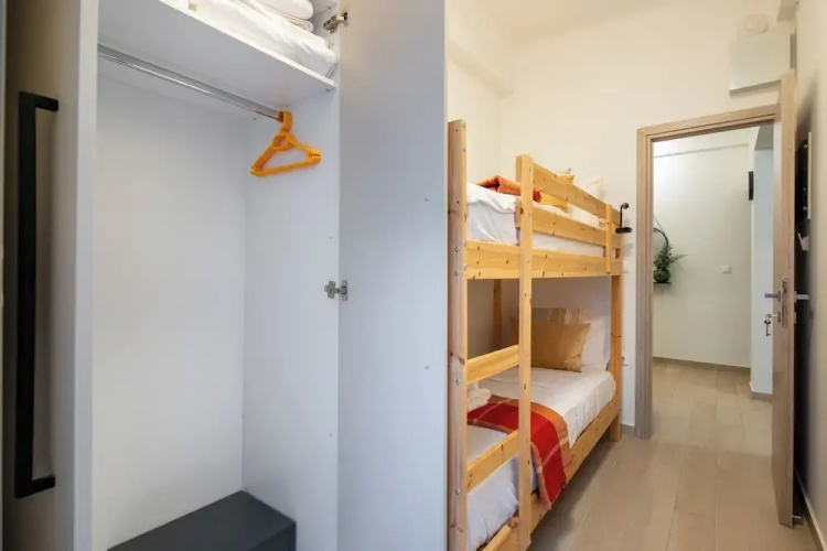 Zappa 2-BR Apt With Terrace in Athens