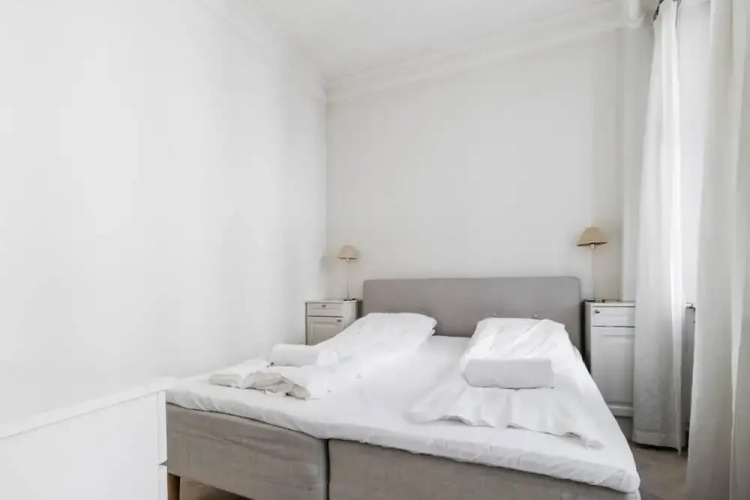 172sqm Next to DK Parliament