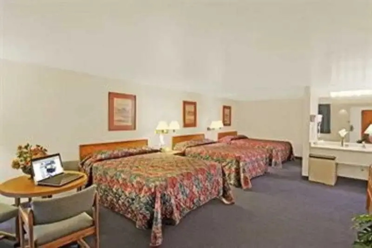 Americas Best Value Inn & Suites