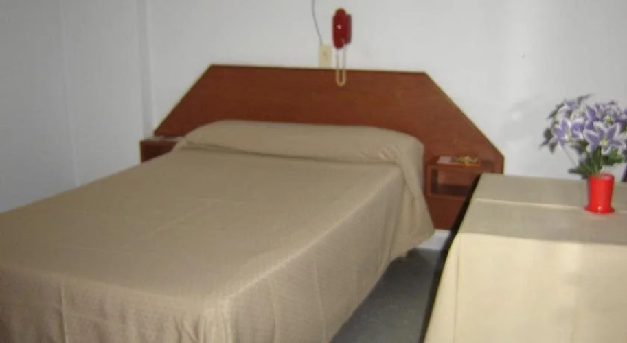 Hotel Omega