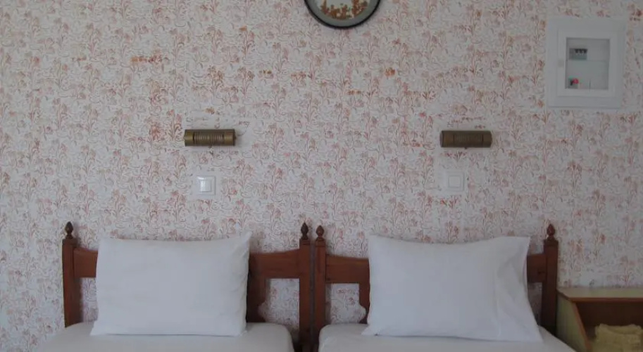 Agios Stefanos Studios & Apartments