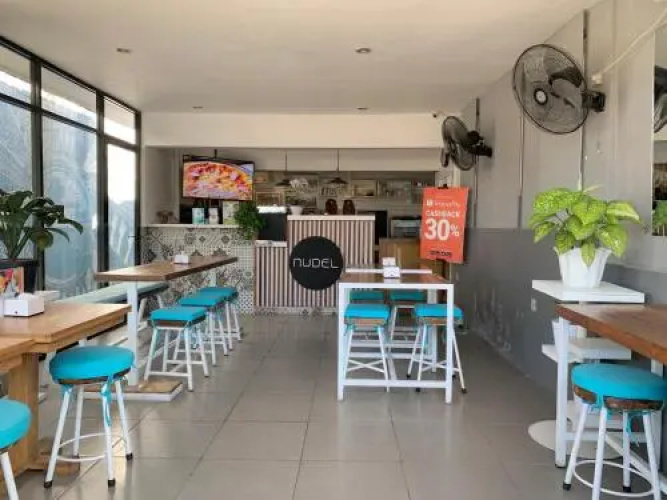 Nudel Room & Cafe