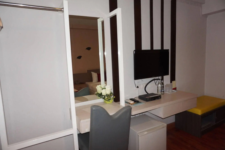 SF Biz Hotel
