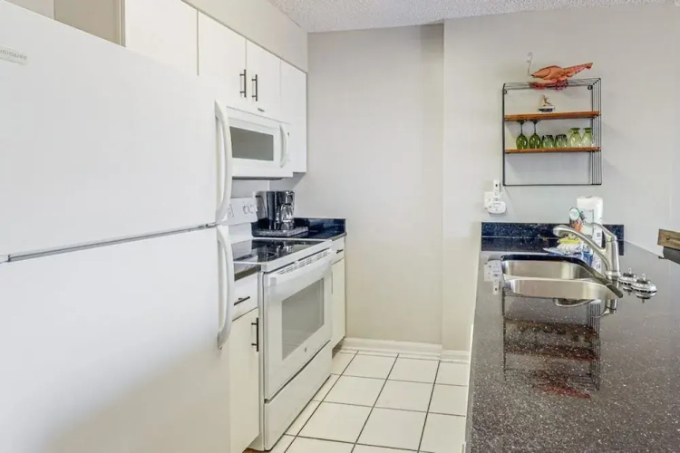 Tradewinds 603