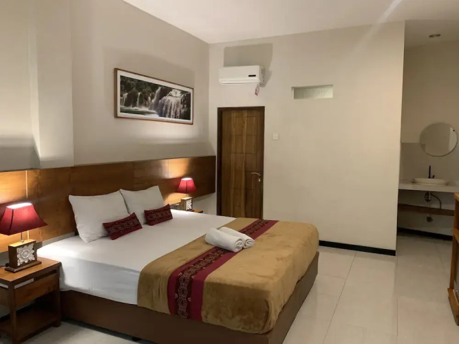 Kuta Suci Beach Hotel