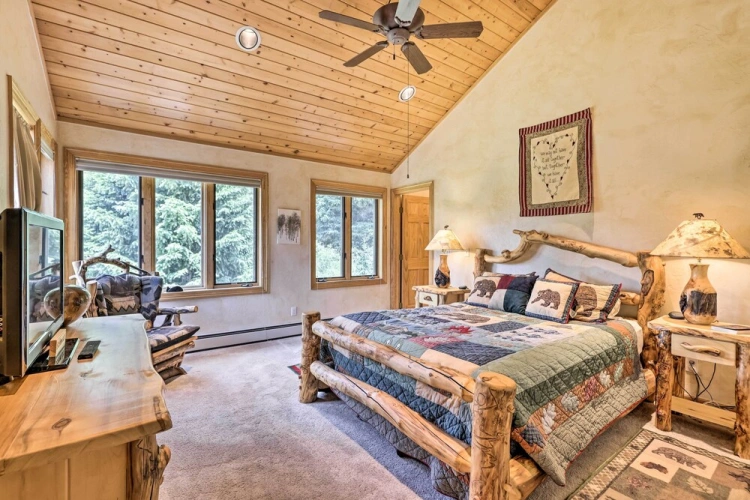 3 Bedrooms Cottage