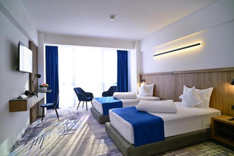 Expocenter Hotel Over view