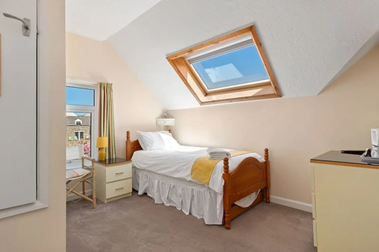 Standard Suite