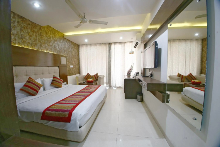 Hotel Diamond Plaza