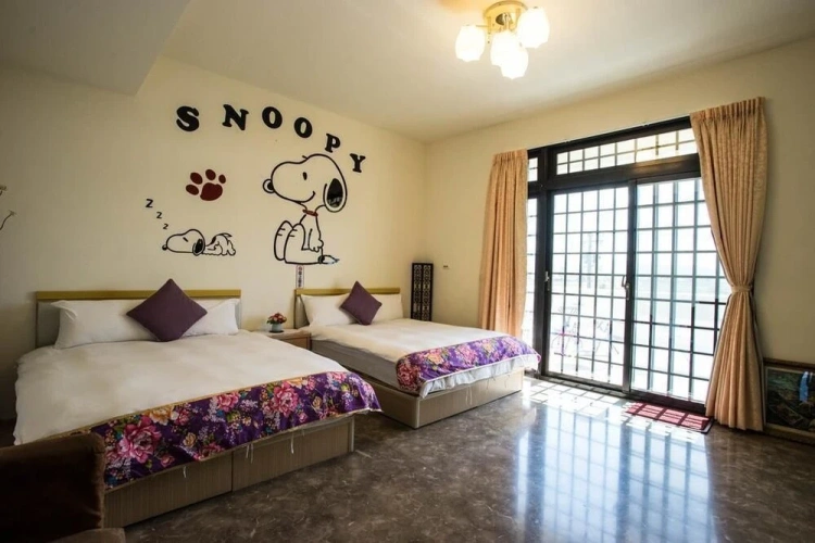 Deluxe Quadruple room