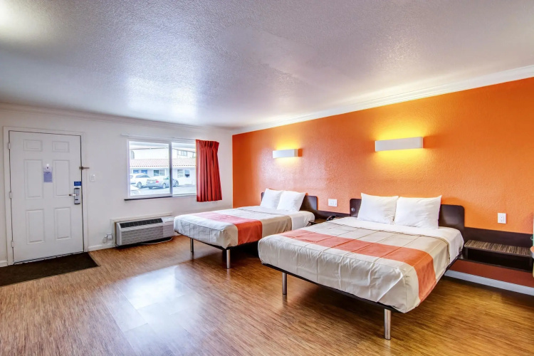 Motel 6 Manteca, CA