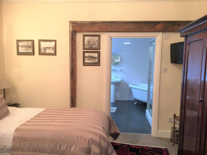 Dartfordleigh B&B
