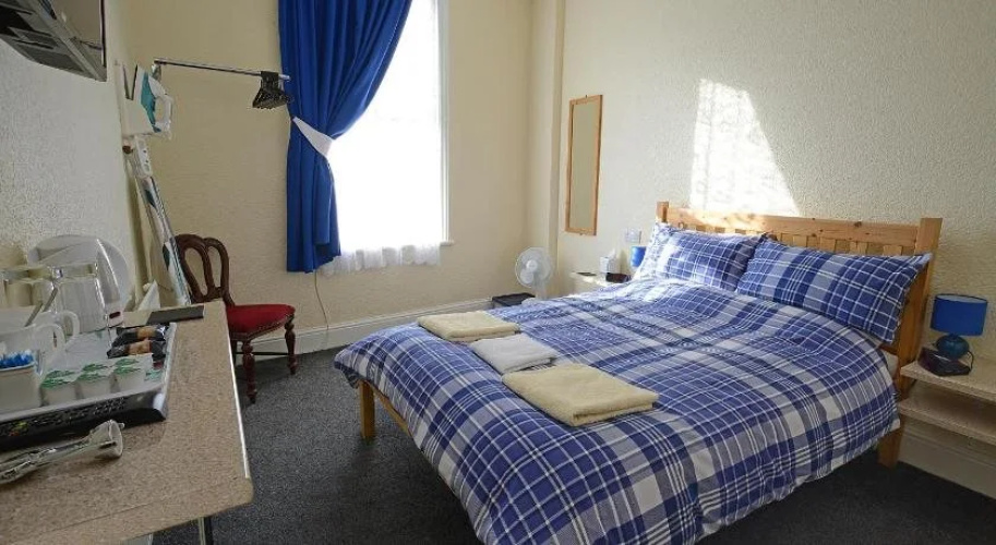 Lynmoore Guest House - BB
