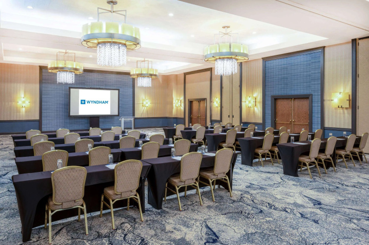 Wyndham Indianapolis West photo 18