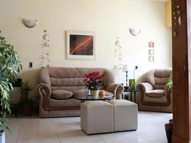Hotel Edith