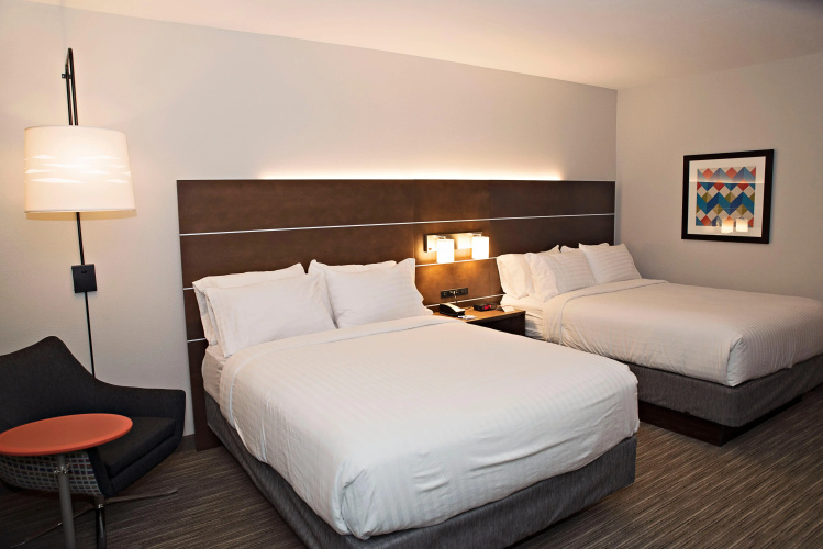 Holiday Inn Express & Suites Sterling by IHG