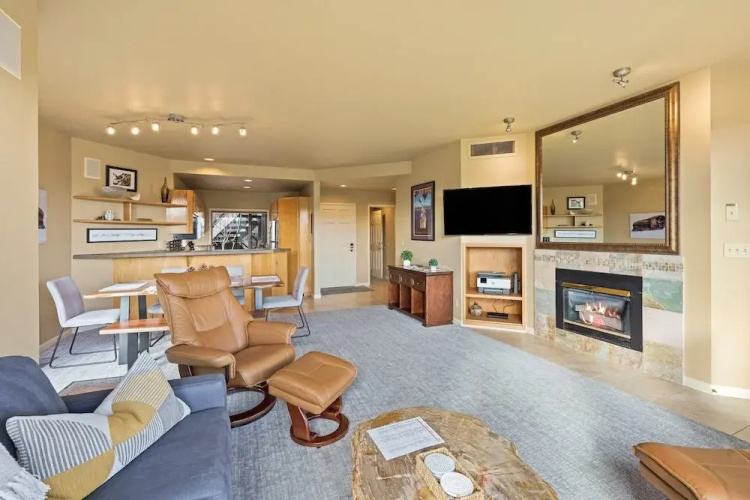 River Ridge 323ab 2 Bedroom Home