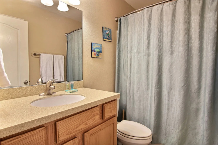 Pop-A-Top - 3 Br home