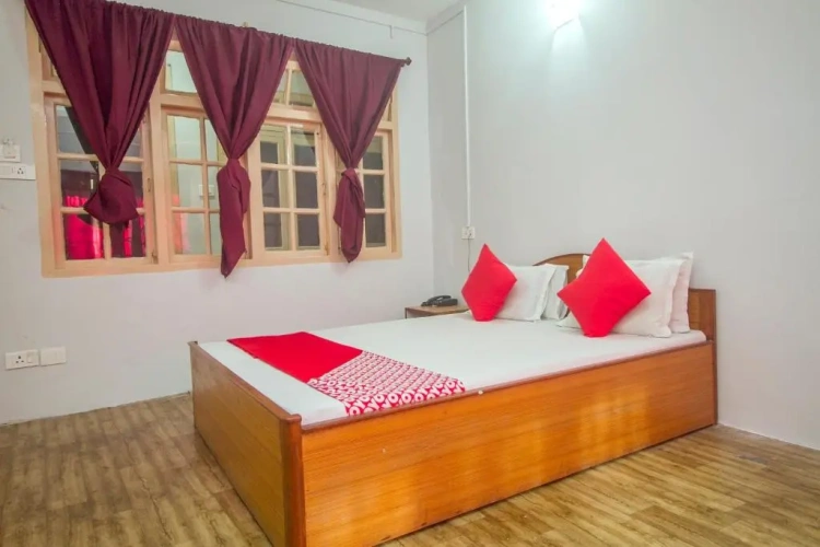 Classic Triple room