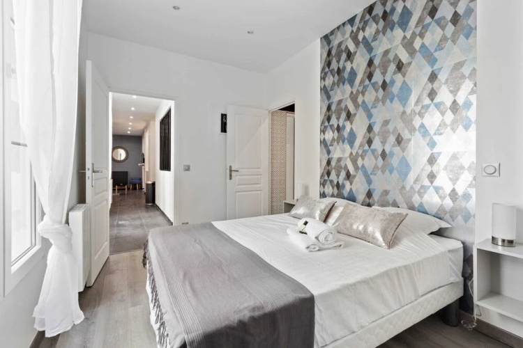 Beautiful Quiet Designer Apartment in Paris