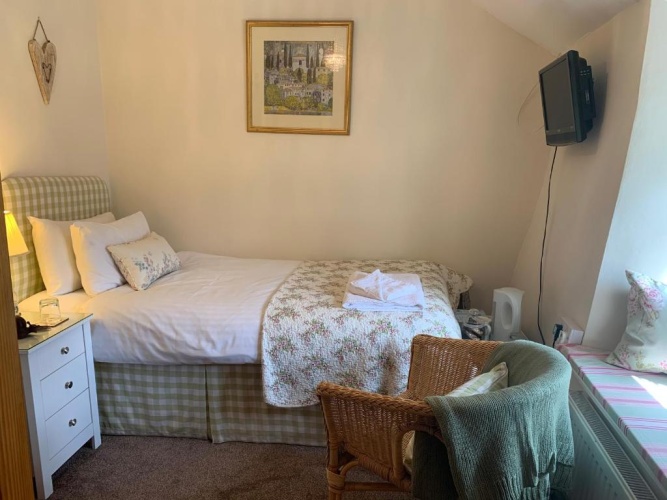Standard Single room
