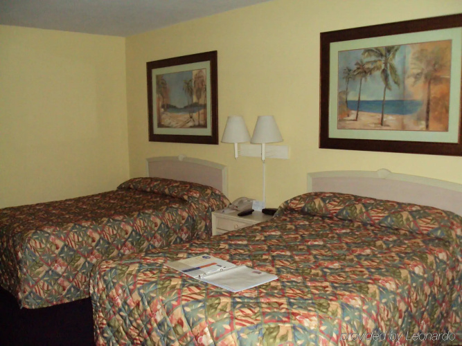 Spark by Hilton Ponce