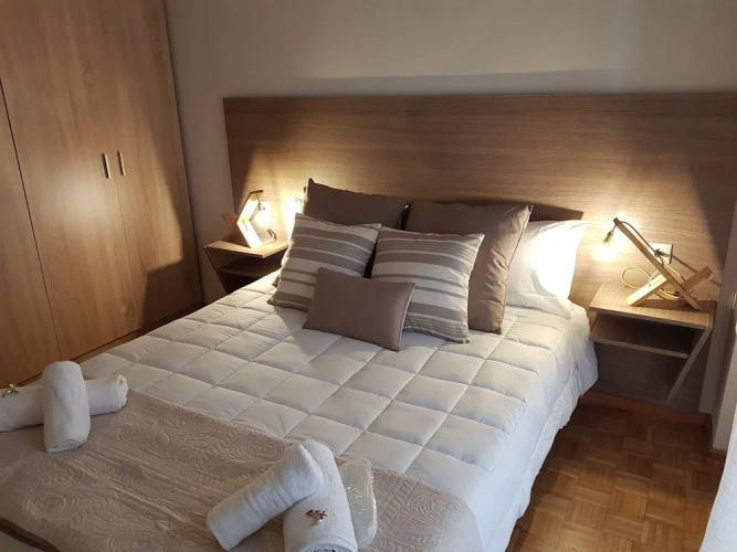 2 Bedrooms Apartment