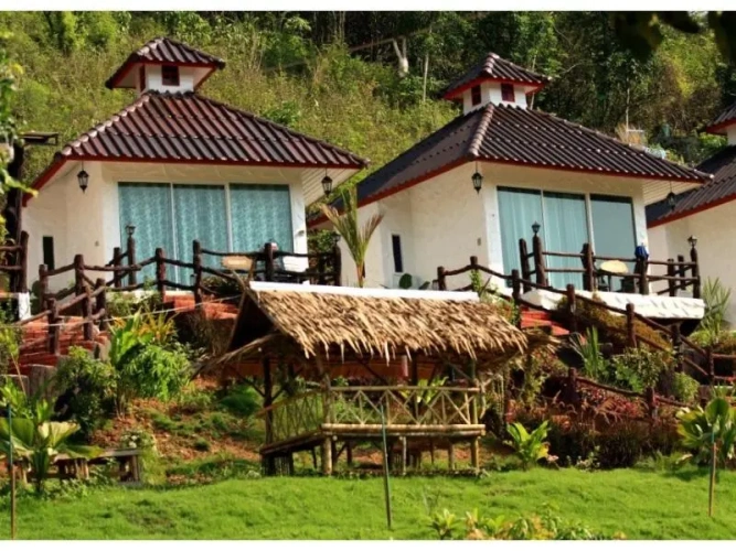 Double Cottage with mountain view