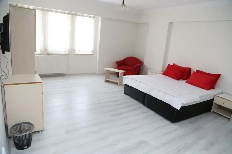 Beyaz Otel