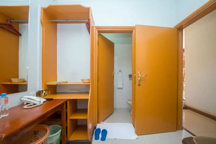 Standard room
