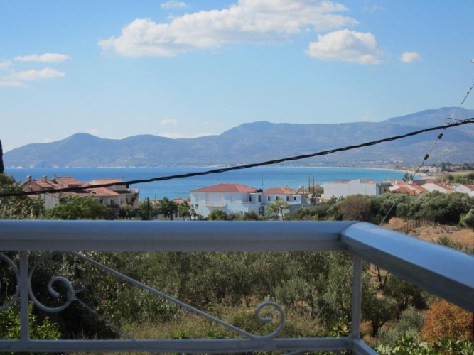 Twin Studio with mountain view