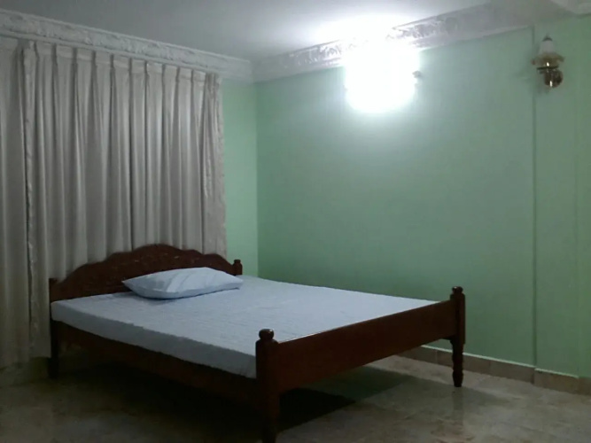 Rom's Residence