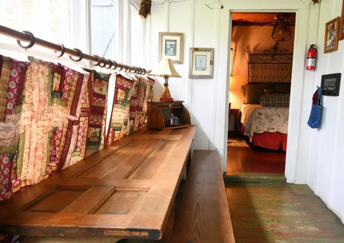 Country Woods Inn