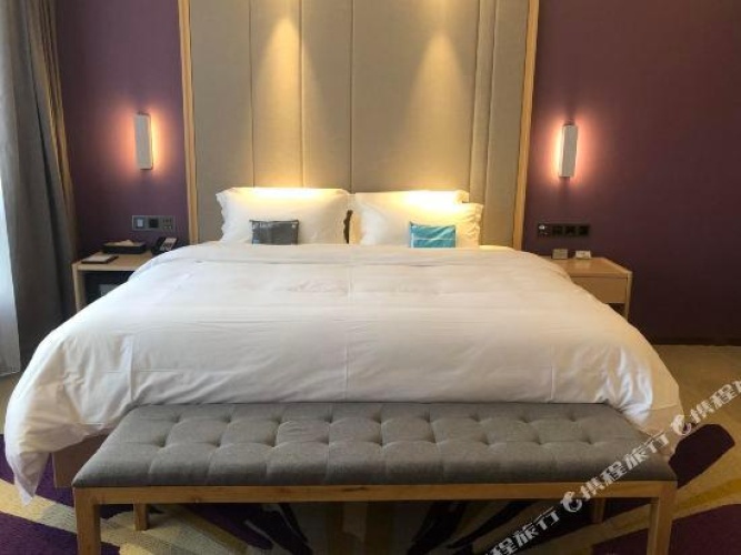 Bed in Dorm (female dorm)