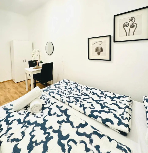 5BR Apt For 10 Walk to Kaufpark Alterlaa