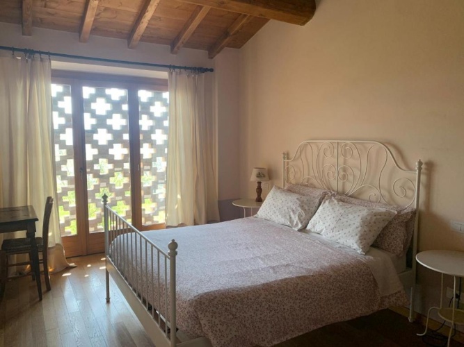 Standard Double room with view