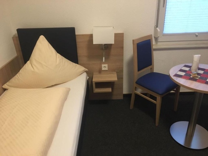 Standard Single room